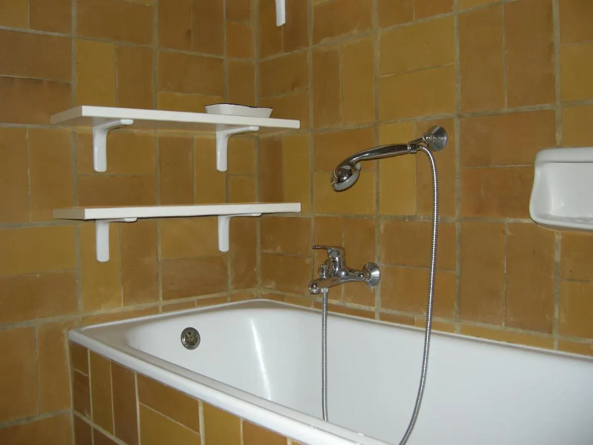 Via Dei Gerani B&B Sinnai Bed & Breakfast